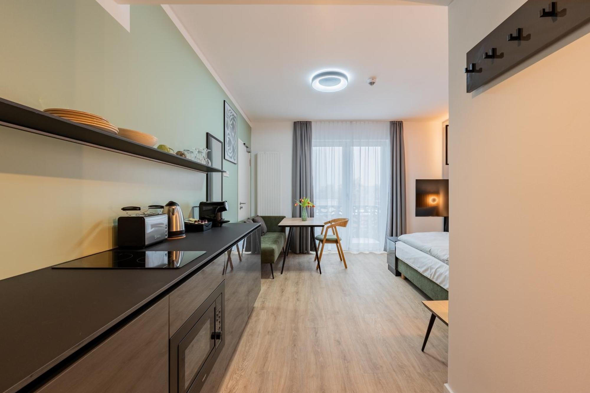 Nena Apartments Berlin Adlershof Exterior photo