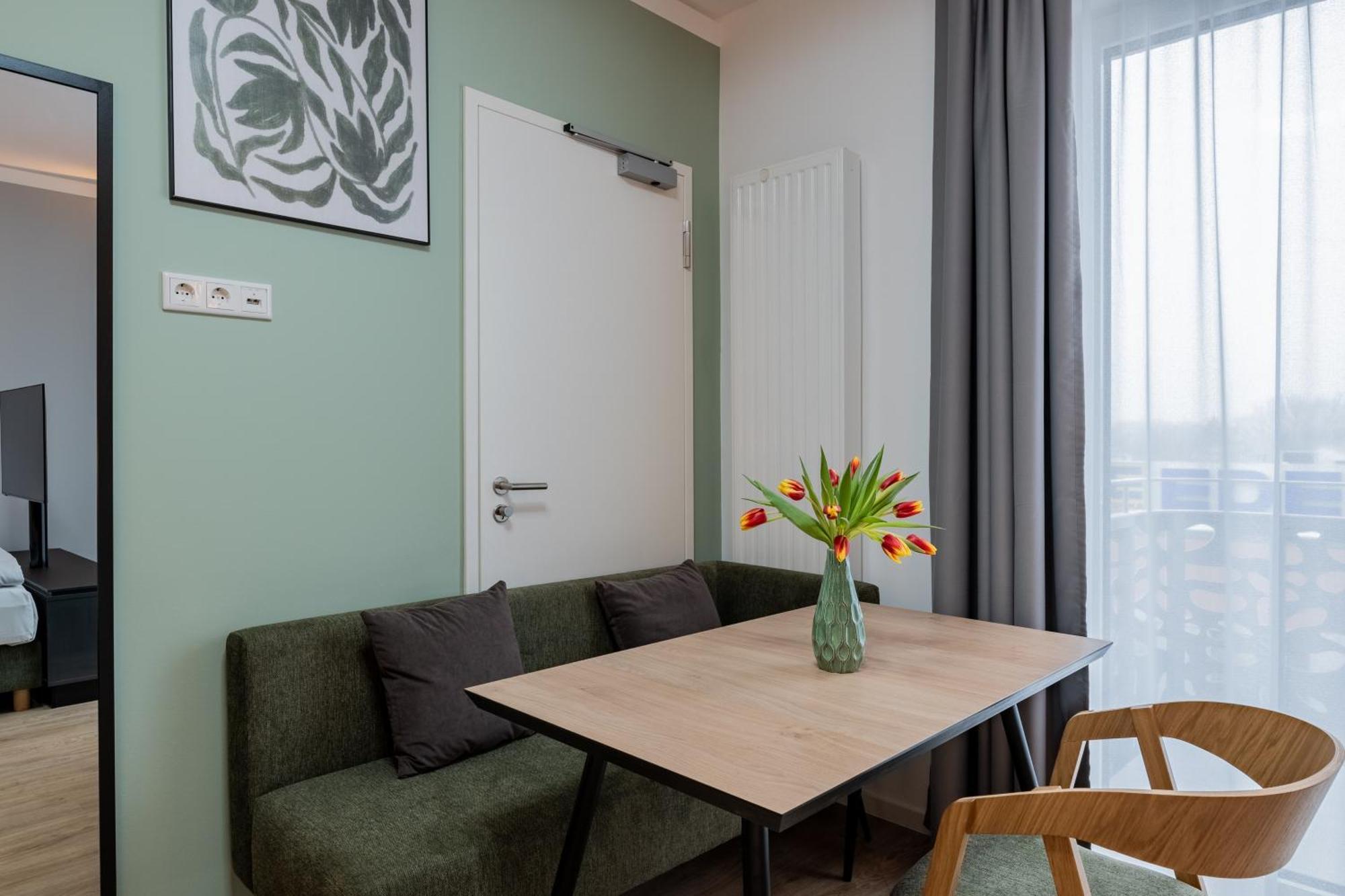 Nena Apartments Berlin Adlershof Exterior photo